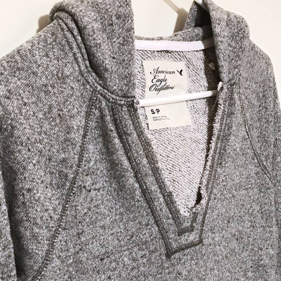 American Eagle Outfitters Sweaters - Heathered Grey V-neck hoody